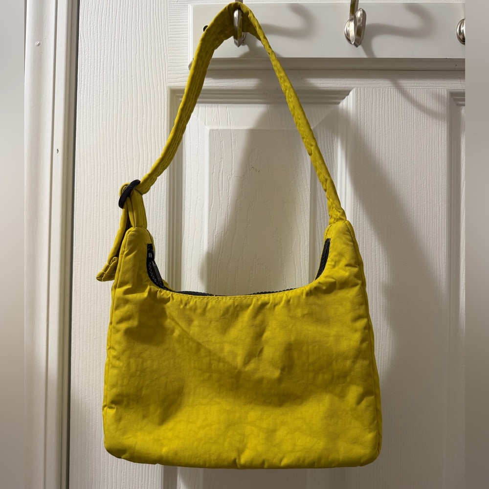 Baggu mini shoulder bag in Sour